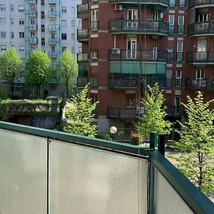 Casa Dei Fiordalisi Appartamento Milano